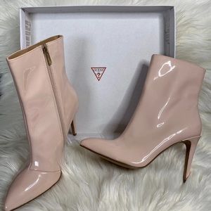 Guess boots